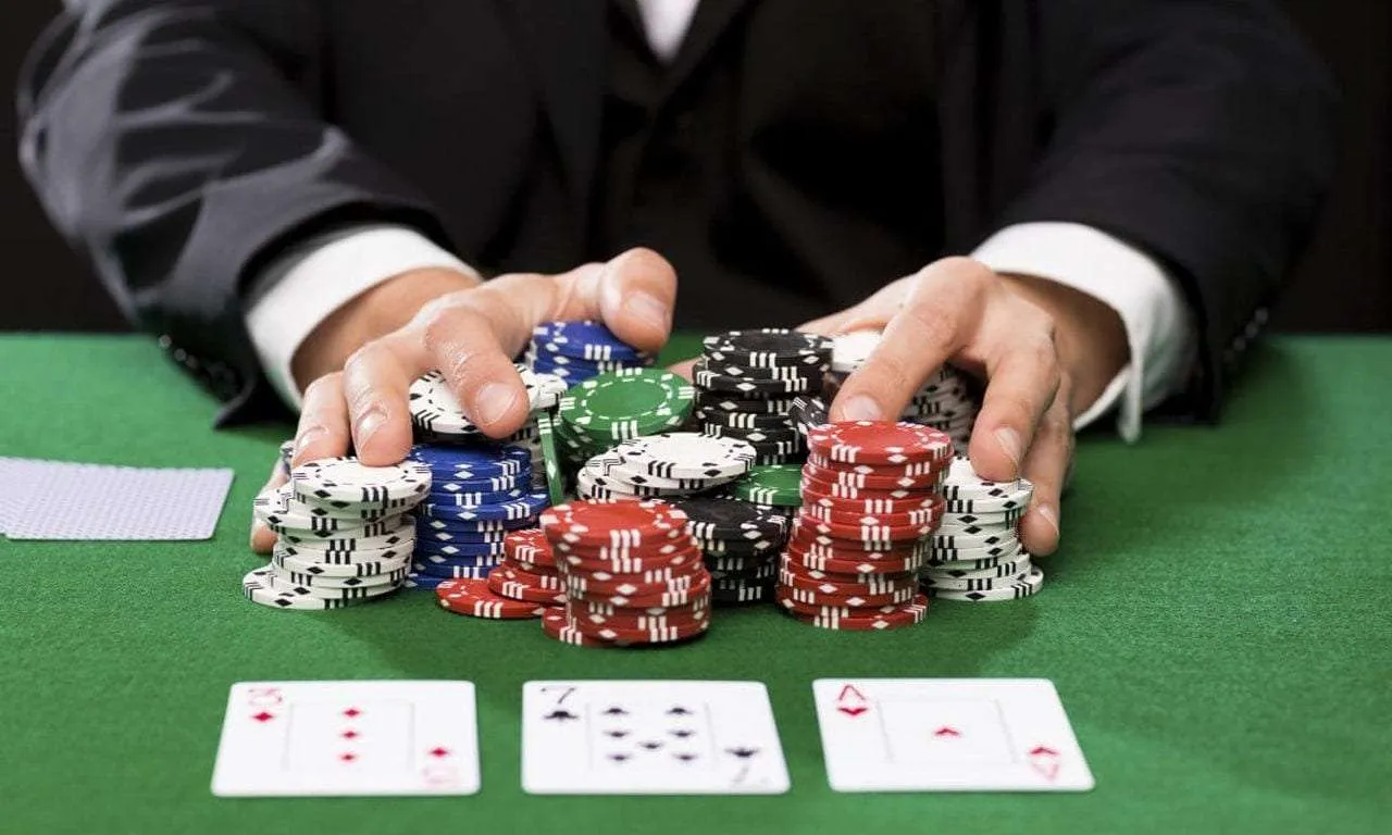 Easy Strategy to Win Playing Online Gambling for Beginners